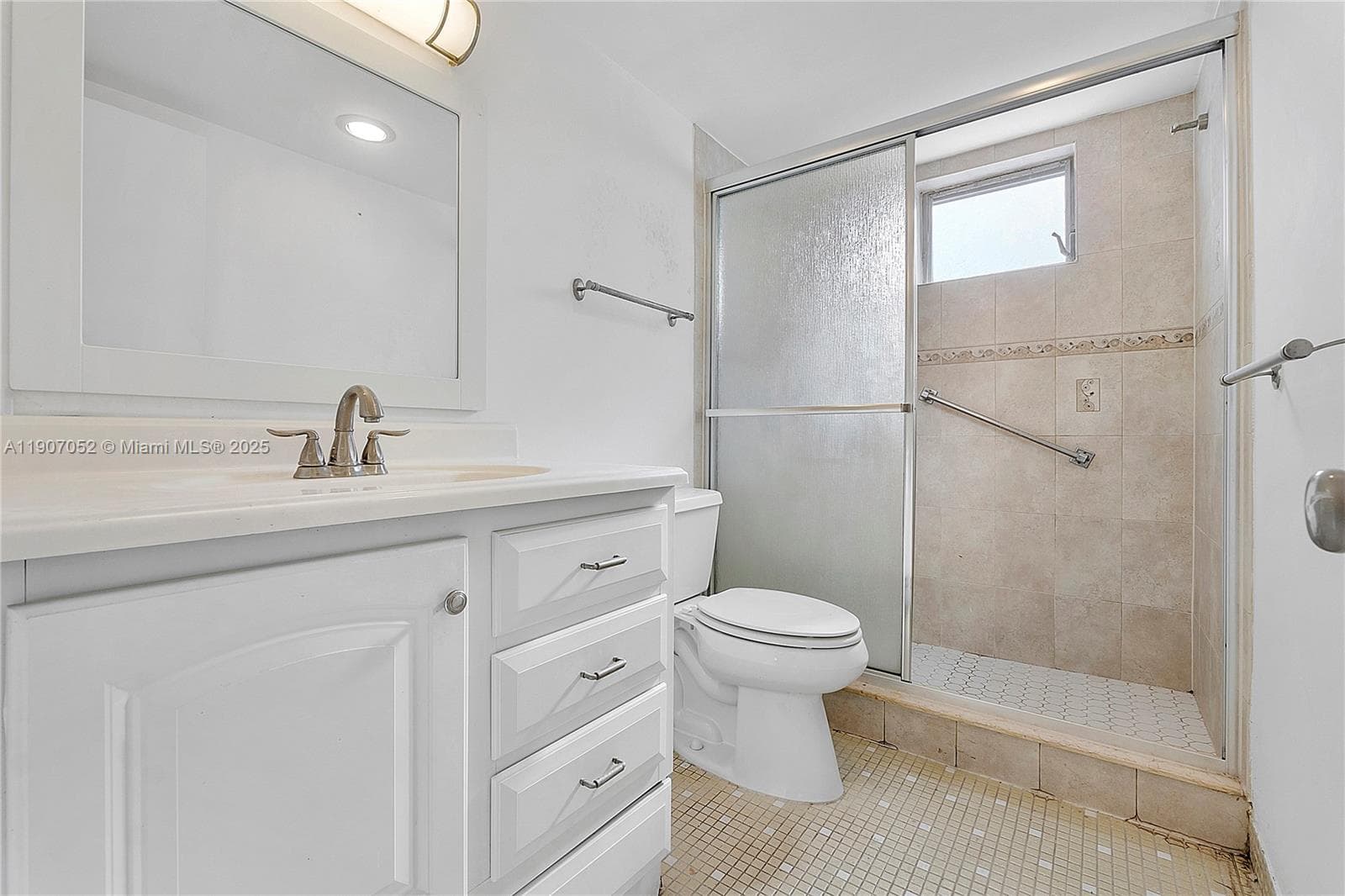 3600 170th St 211 photo 10
