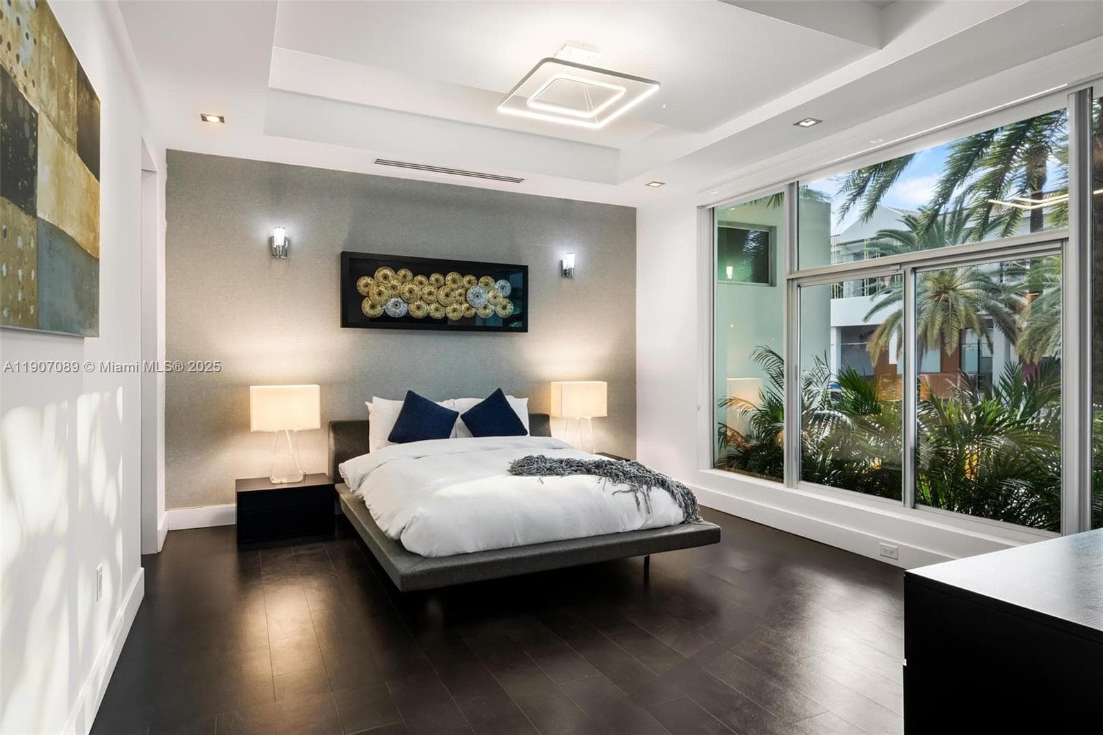 300 Royal Plaza Dr 0 photo 14