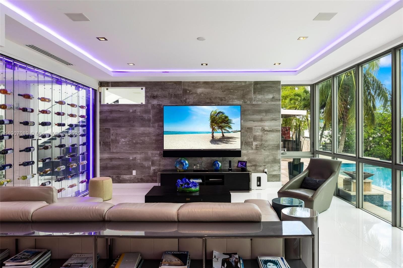 300 Royal Plaza Dr 0 photo 21