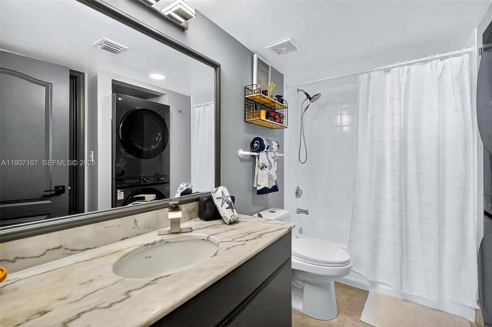 1200 Brickell Bay Dr 3914 photo 10