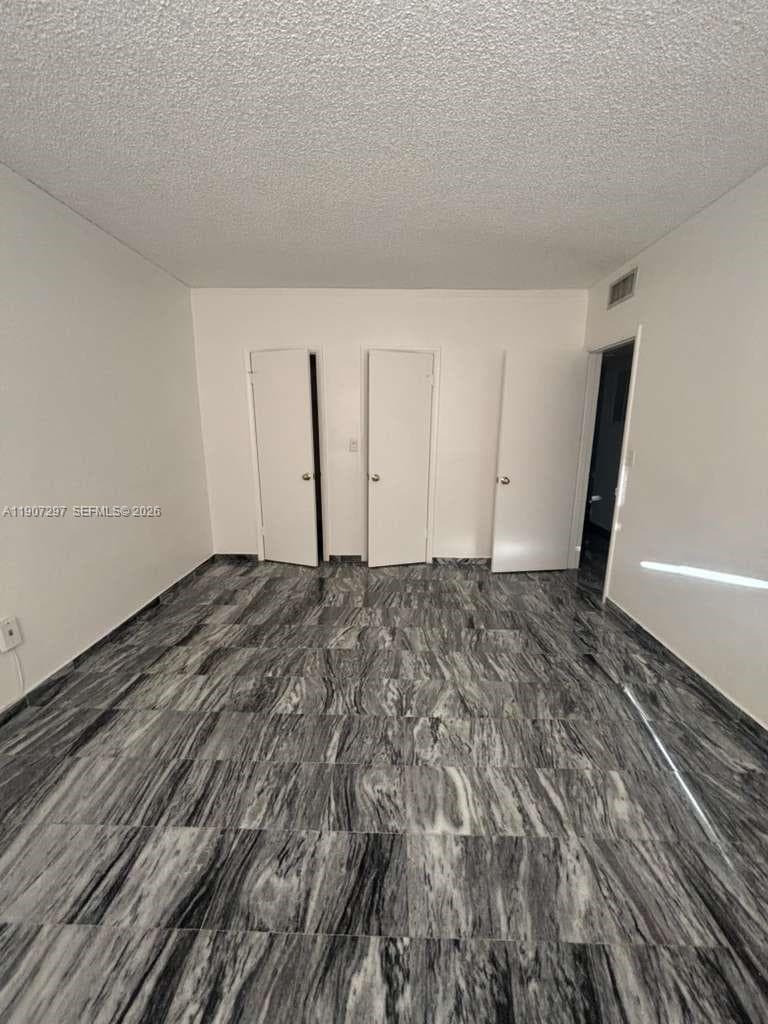 2430 135th St 203 photo 25