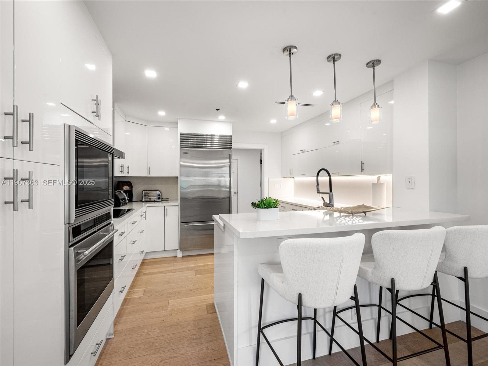 2236 Fisher Island Dr 3306 photo 16