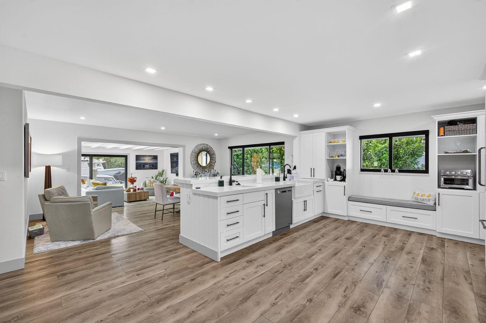 12 Leeward Circle photo 10