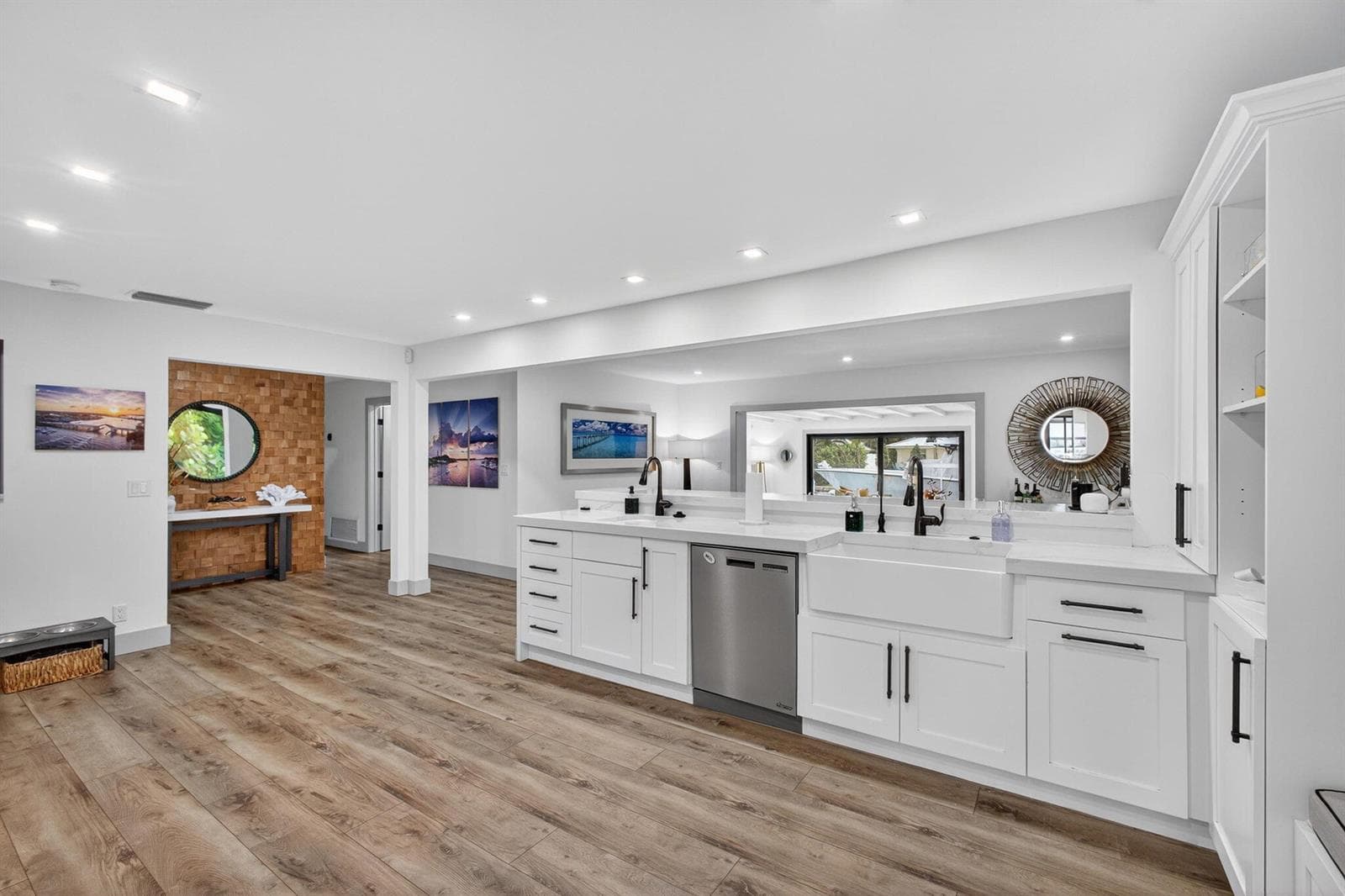 12 Leeward Circle photo 11