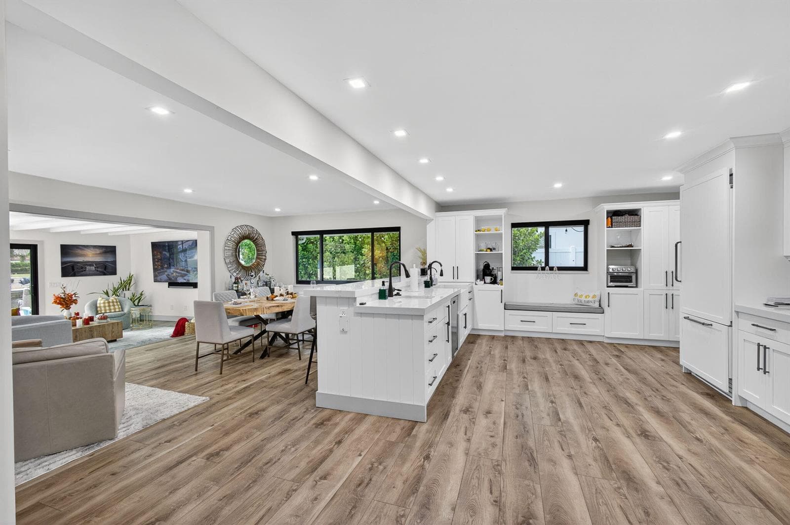 12 Leeward Circle photo 8