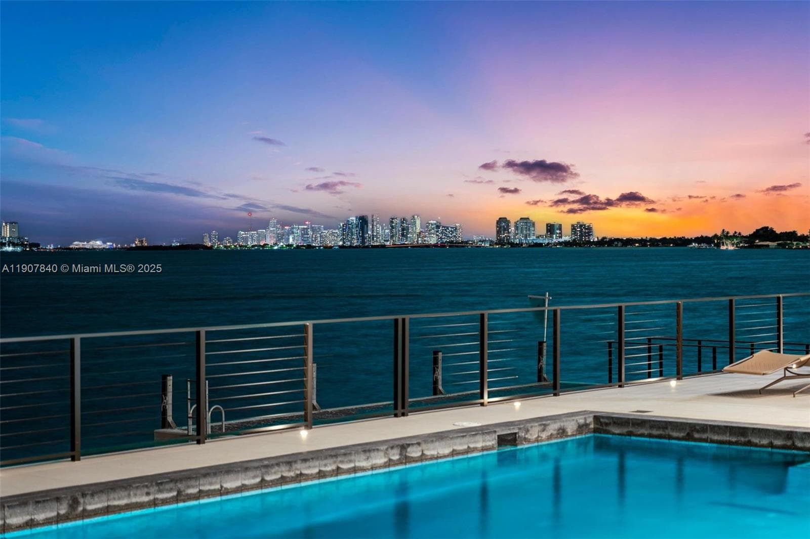 11400 N Bayshore Dr photo 20