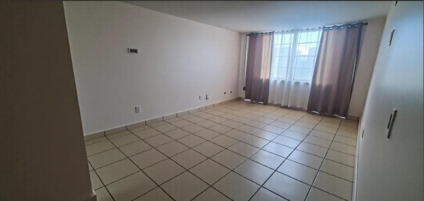 250 174th Street 819 photo 5