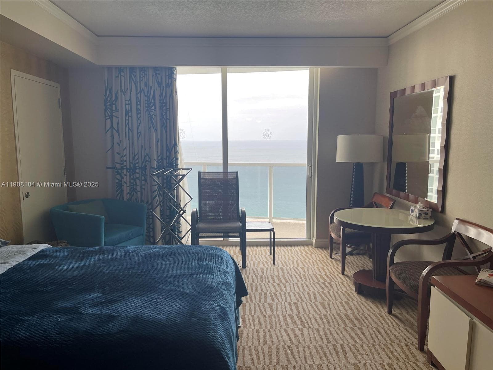 18001 Collins Ave 2908 photo 4