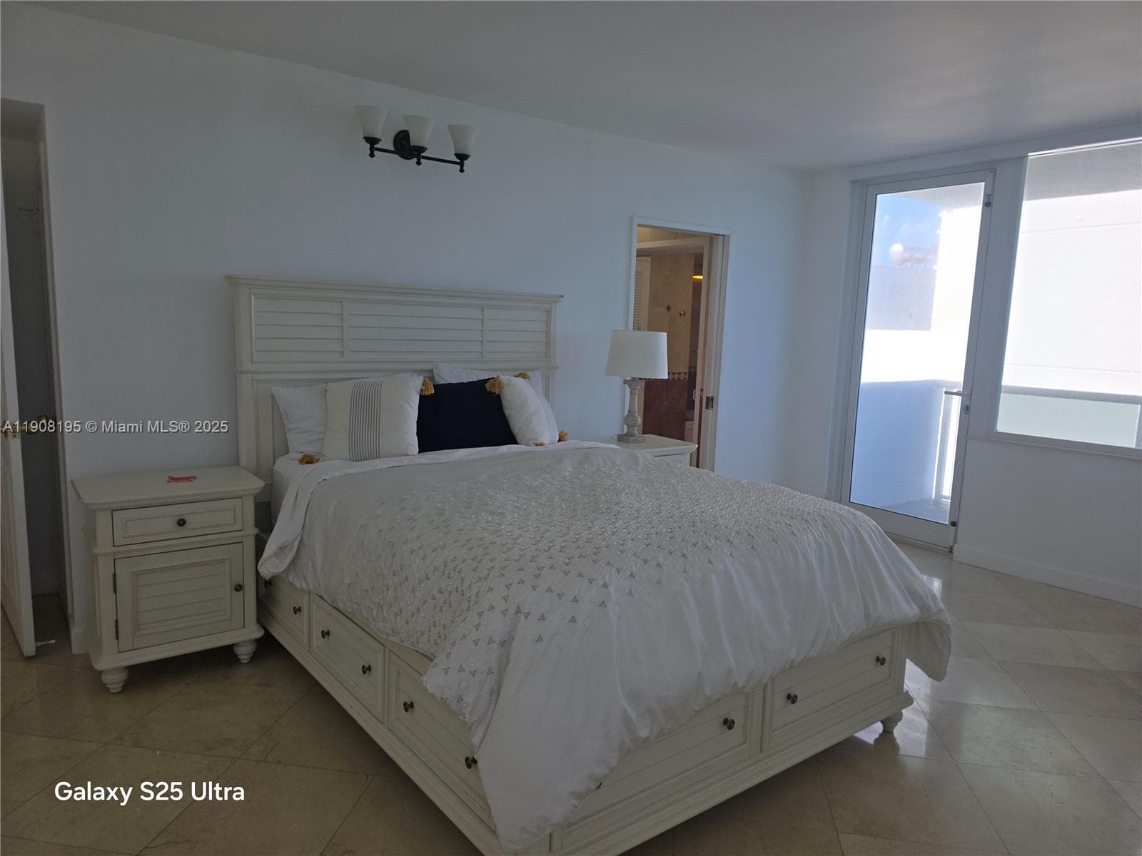 3725 S Ocean Dr 1401 photo 23