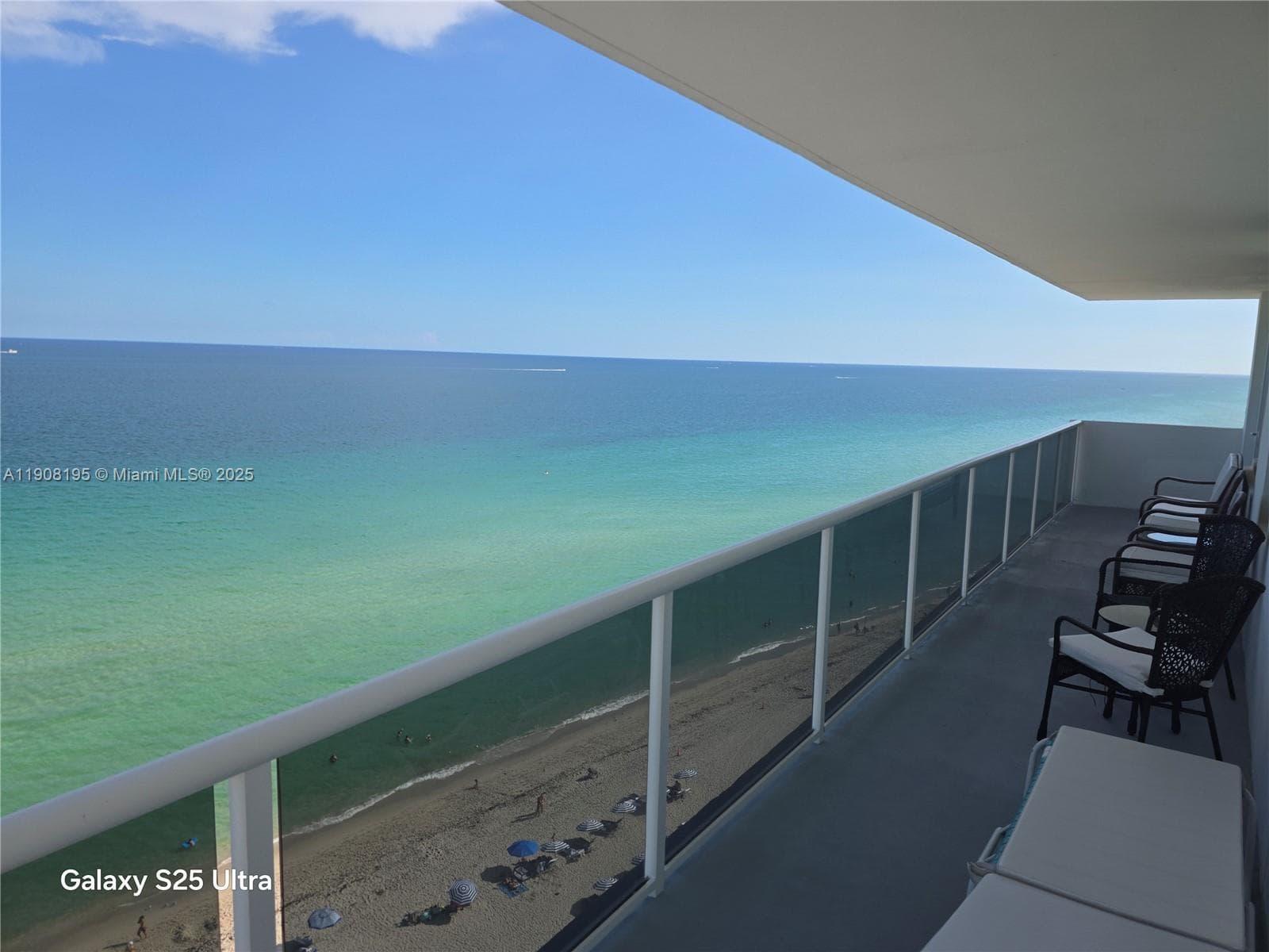 3725 S Ocean Dr 1401 photo 2