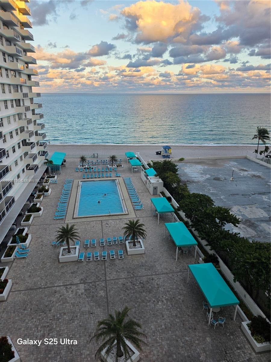 3725 S Ocean Dr 1401 photo 9