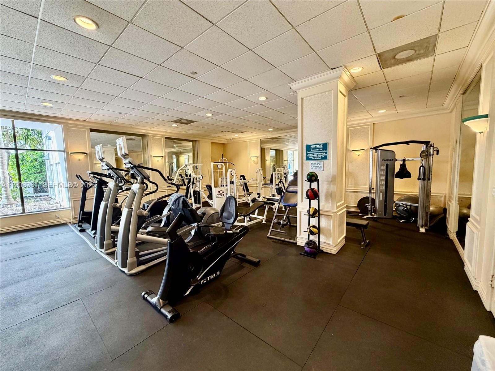 5700 Collins Ave 14M photo 25