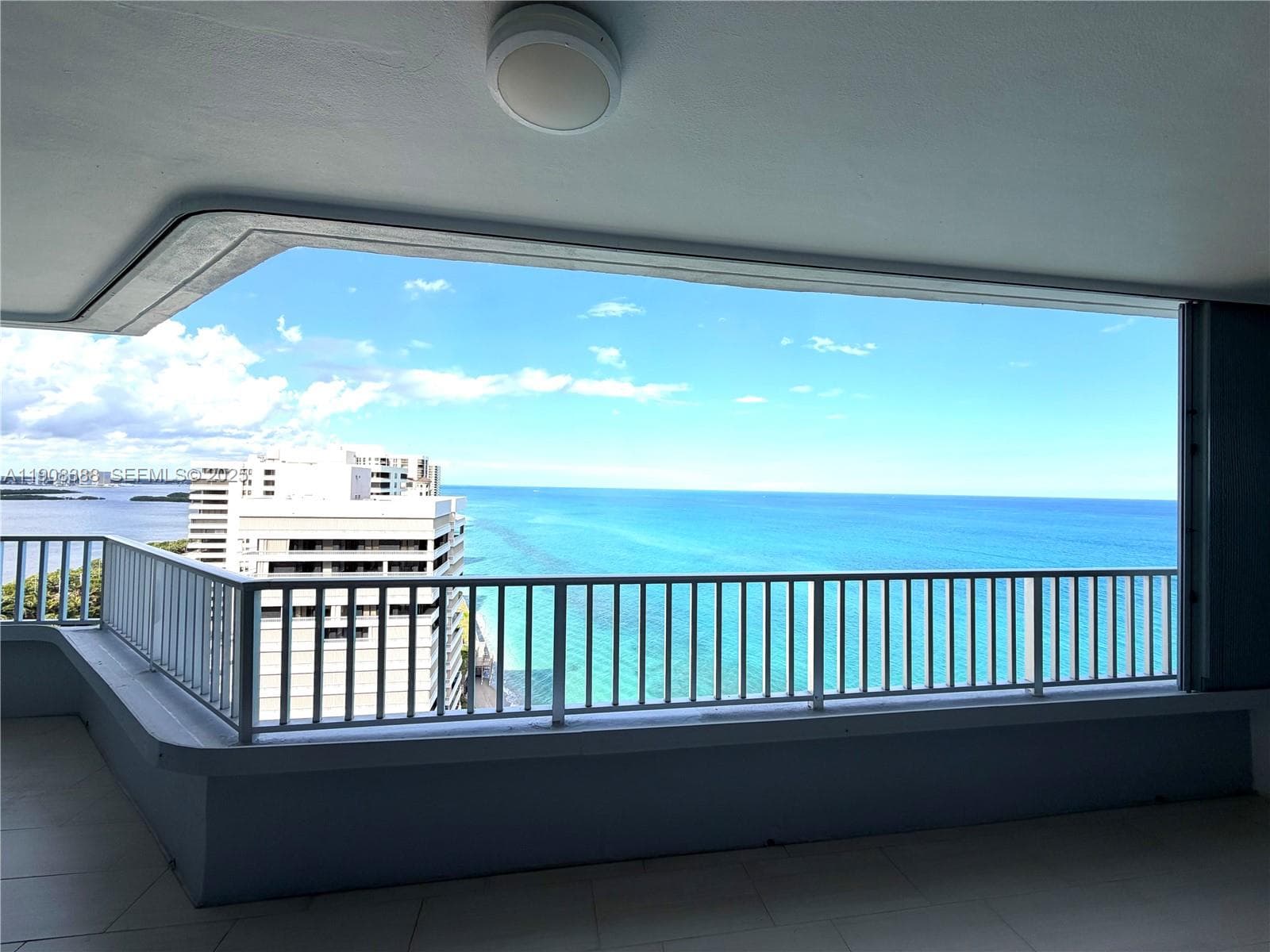 5200 Ocean Dr 1801 photo 6
