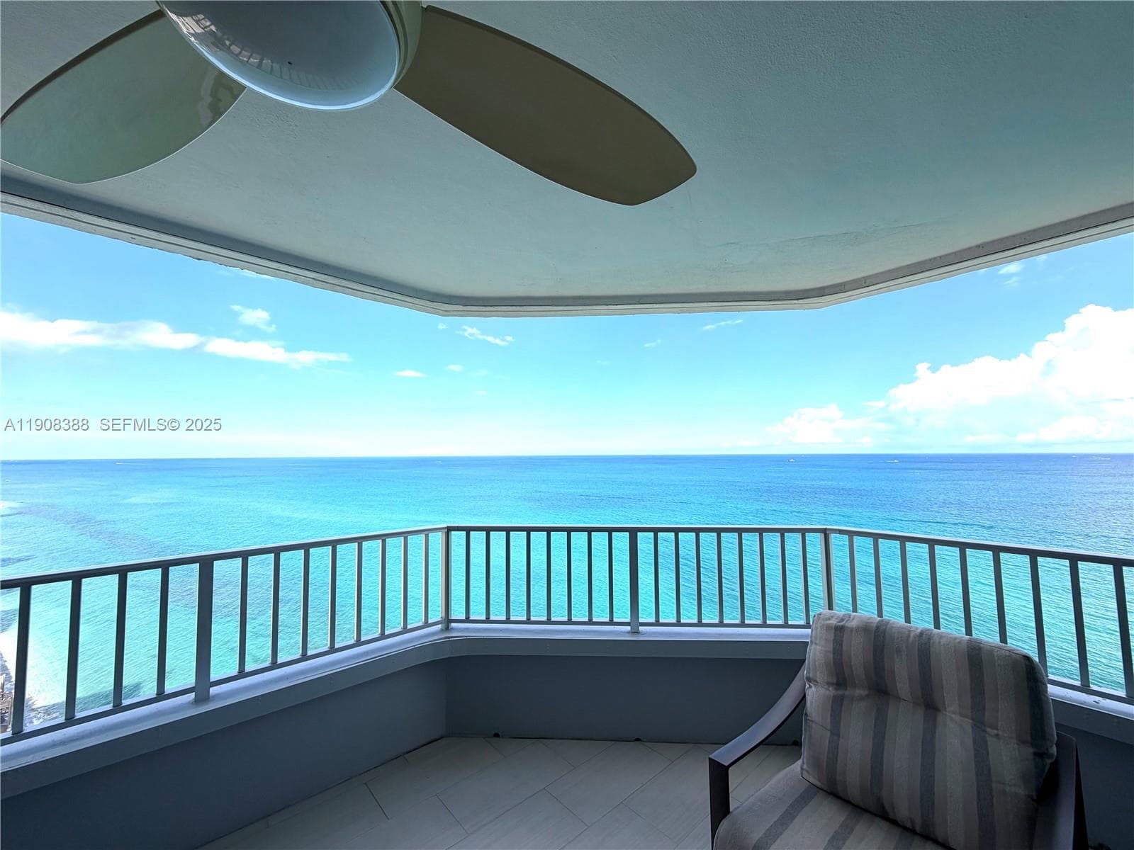 5200 Ocean Dr 1801 photo 1