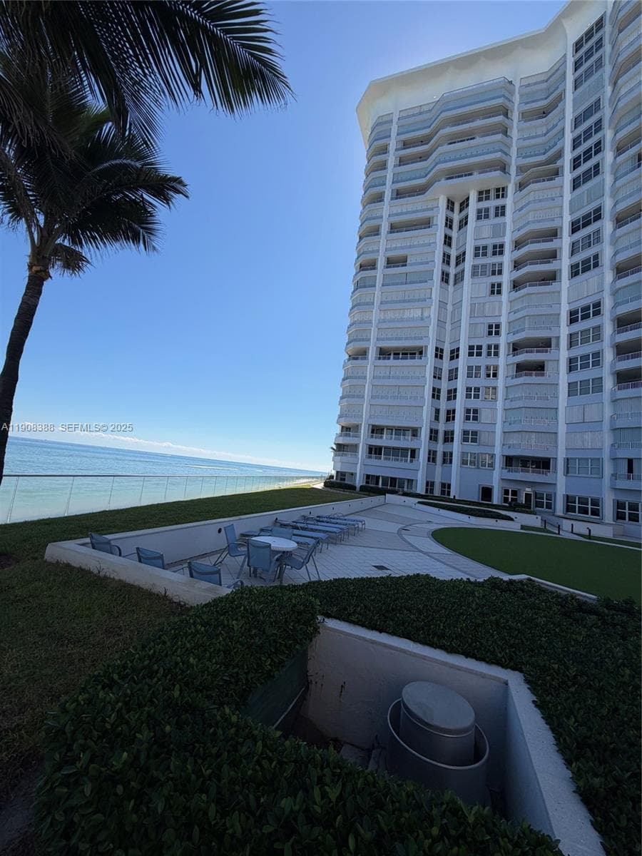 5200 Ocean Dr 1801 photo 14