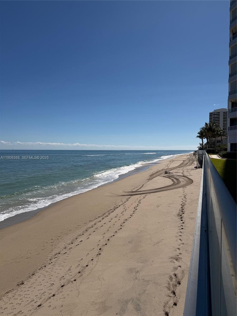 5200 Ocean Dr 1801 photo 15