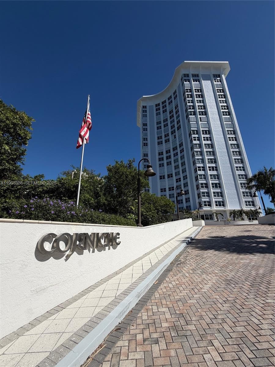 5200 Ocean Dr 1801 photo 11