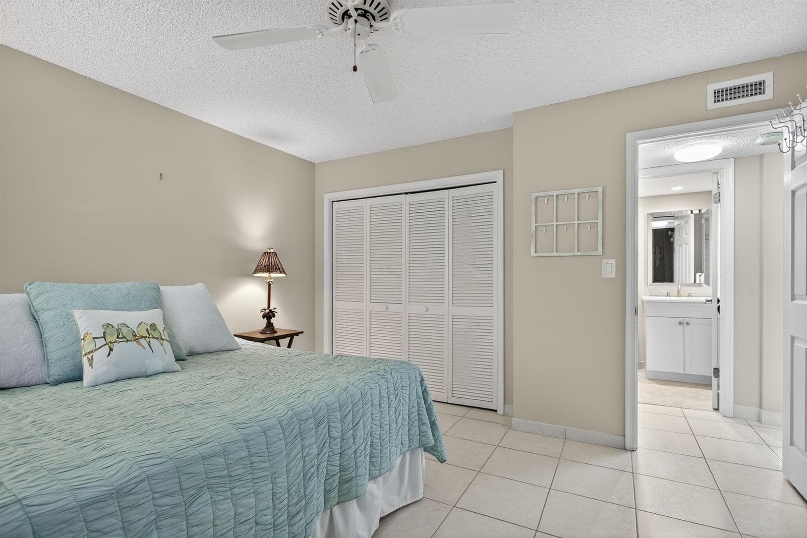 985 SE 19 Avenue 204 photo 22