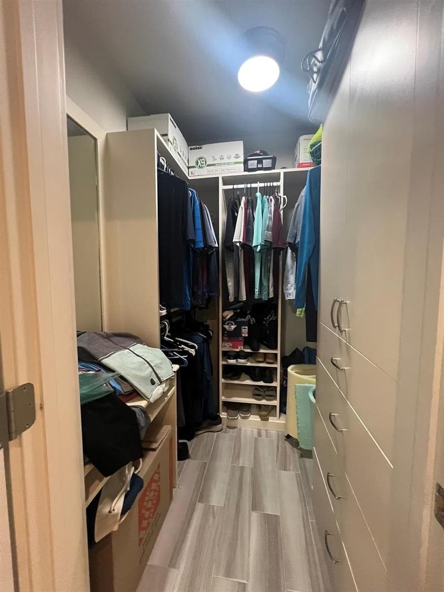 2811 NE 51st Street 6 photo 23