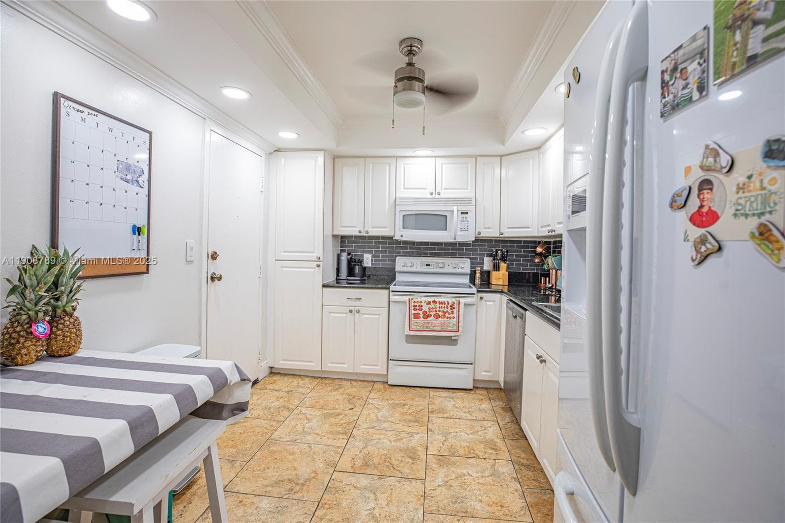 437 Golden Isles Dr 9B-C photo 2
