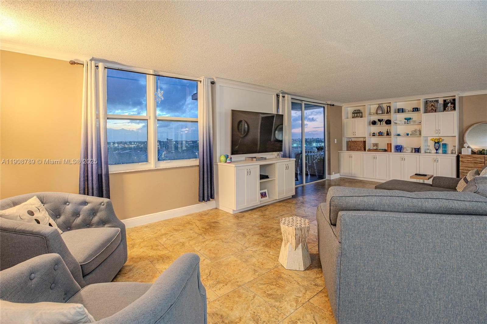 437 Golden Isles Dr 9B-C photo 16