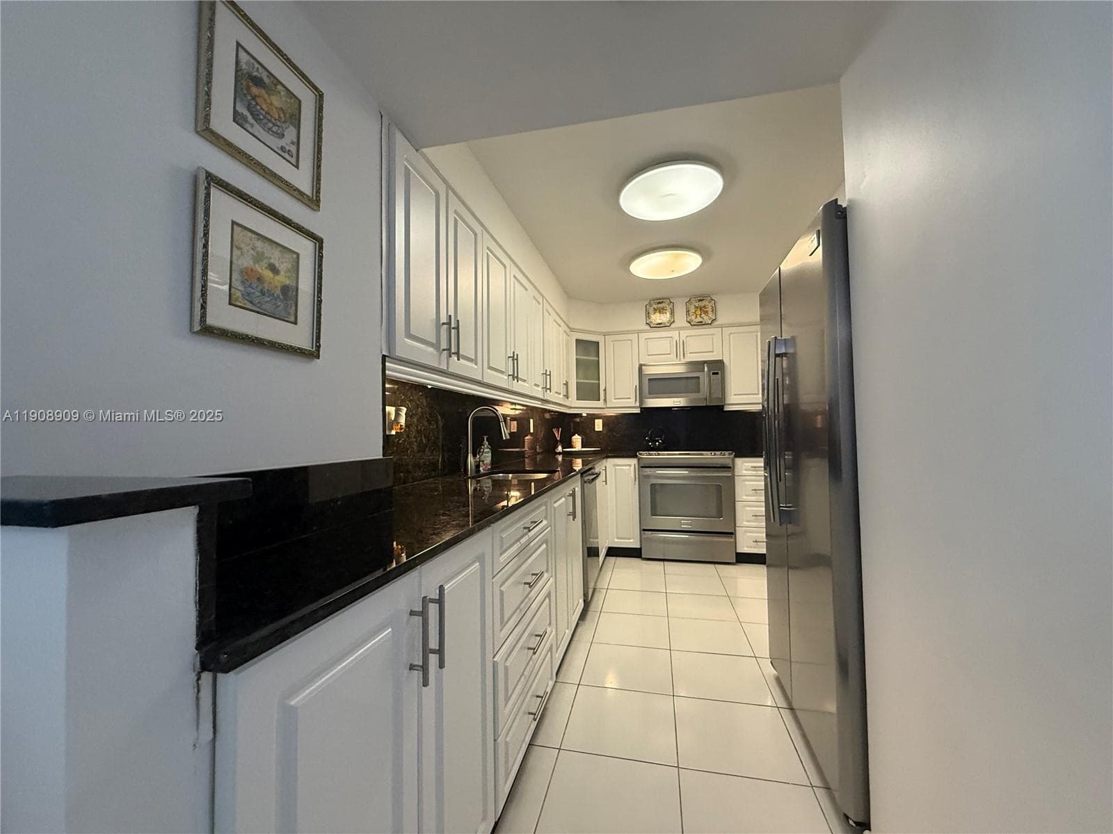 9511 Collins Ave 1208 photo 12