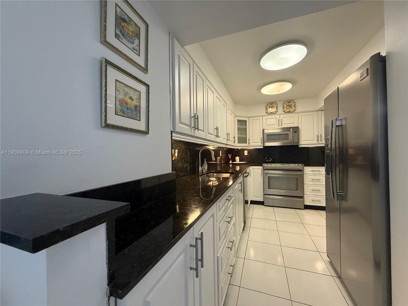 9511 Collins Ave 1208 photo 14
