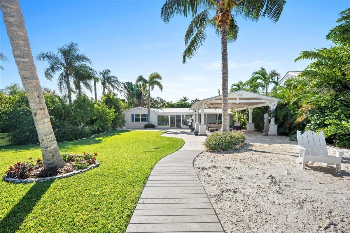 119 Elsa Road photo 9