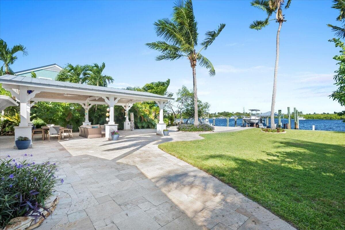 119 Elsa Road photo 8