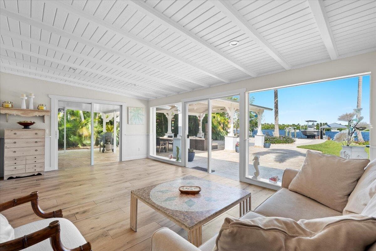 119 Elsa Road photo 21
