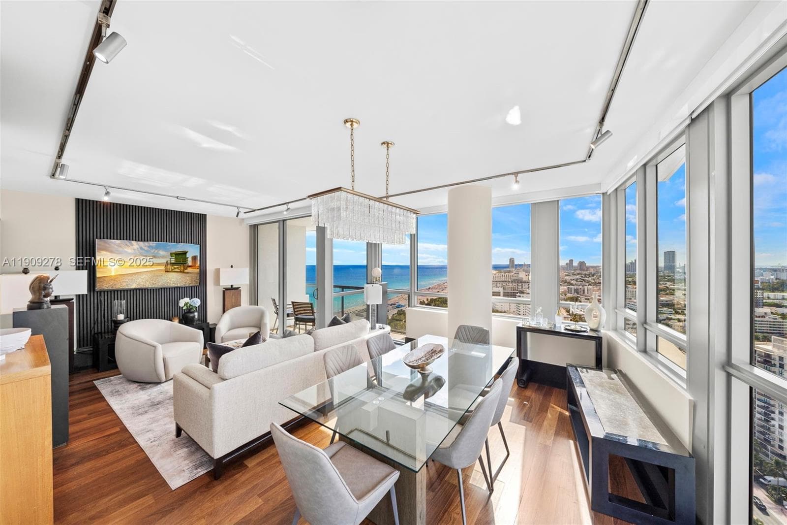 101 20th St 3202 photo 6