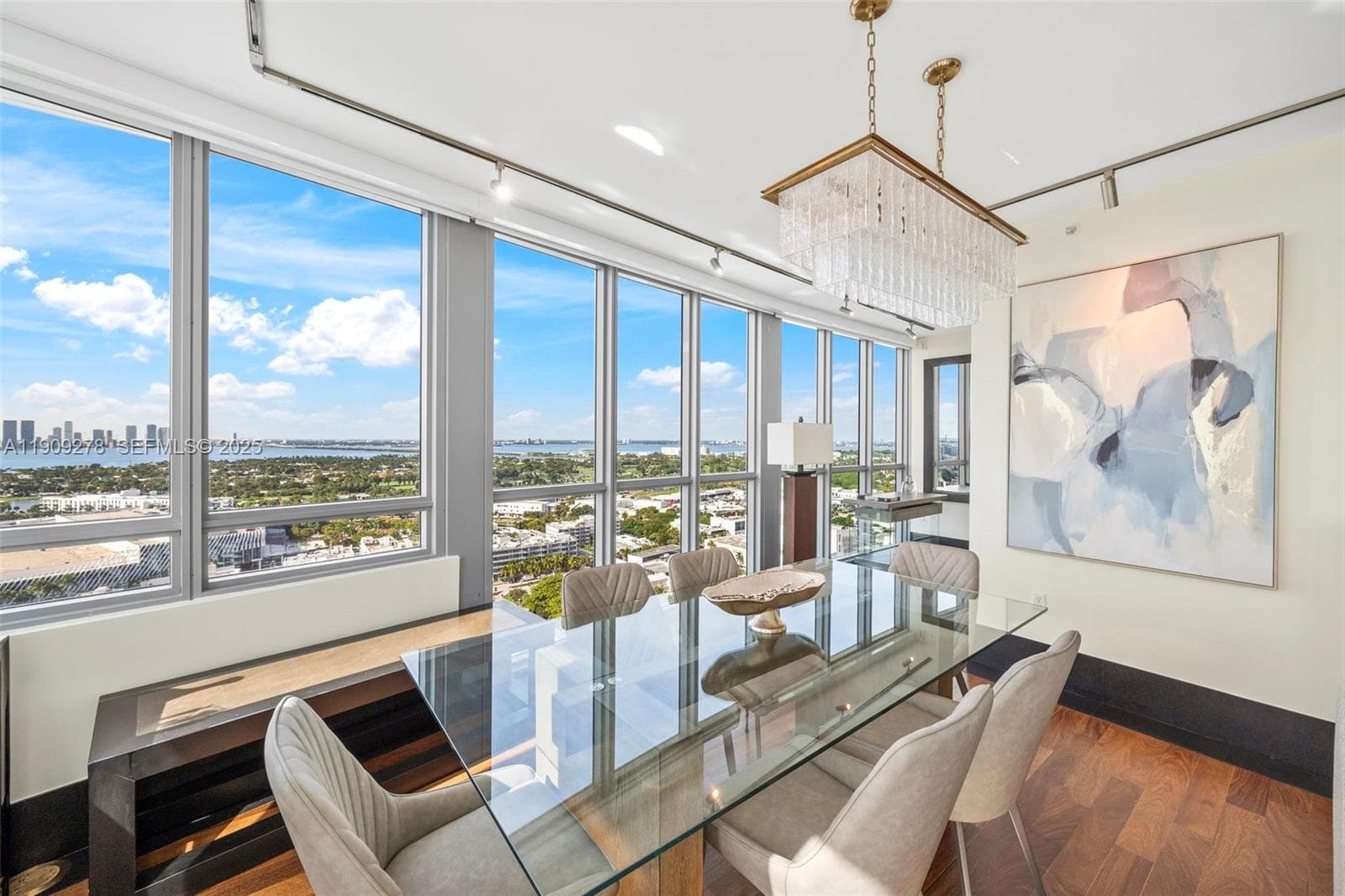 101 20th St 3202 photo 17