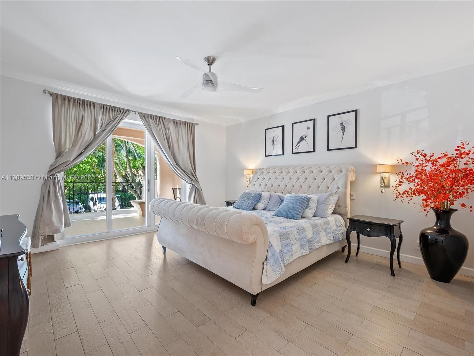 19116 Fisher Island Dr 19116 photo 12