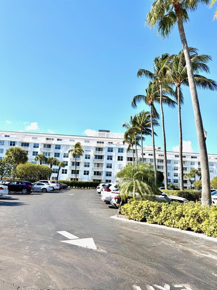2840 S Ocean Boulevard 2050 photo 23