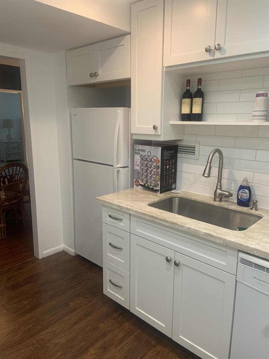 2840 S Ocean Boulevard 2050 photo 8