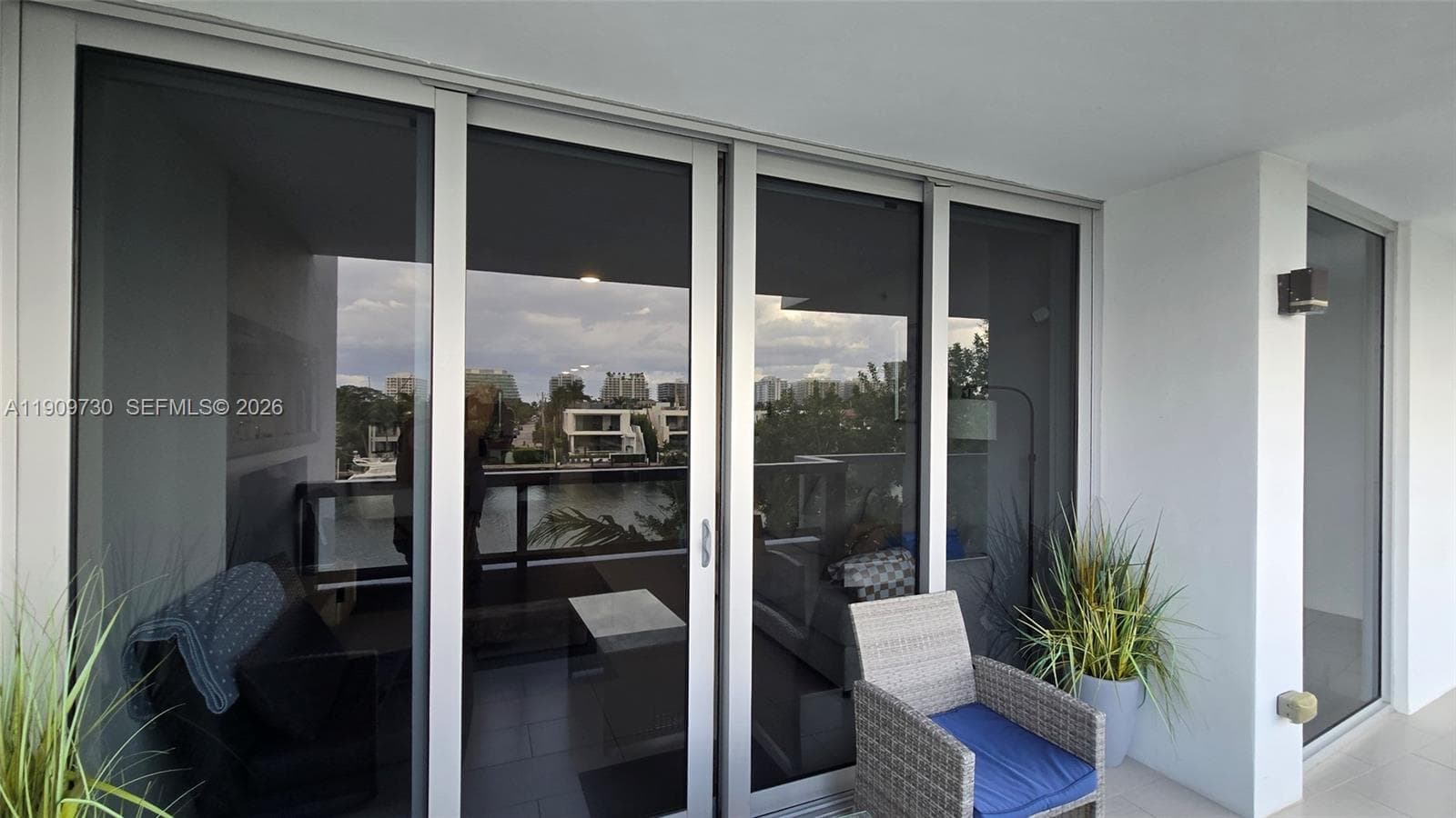 9261 Bay Harbor Dr 402 photo 24