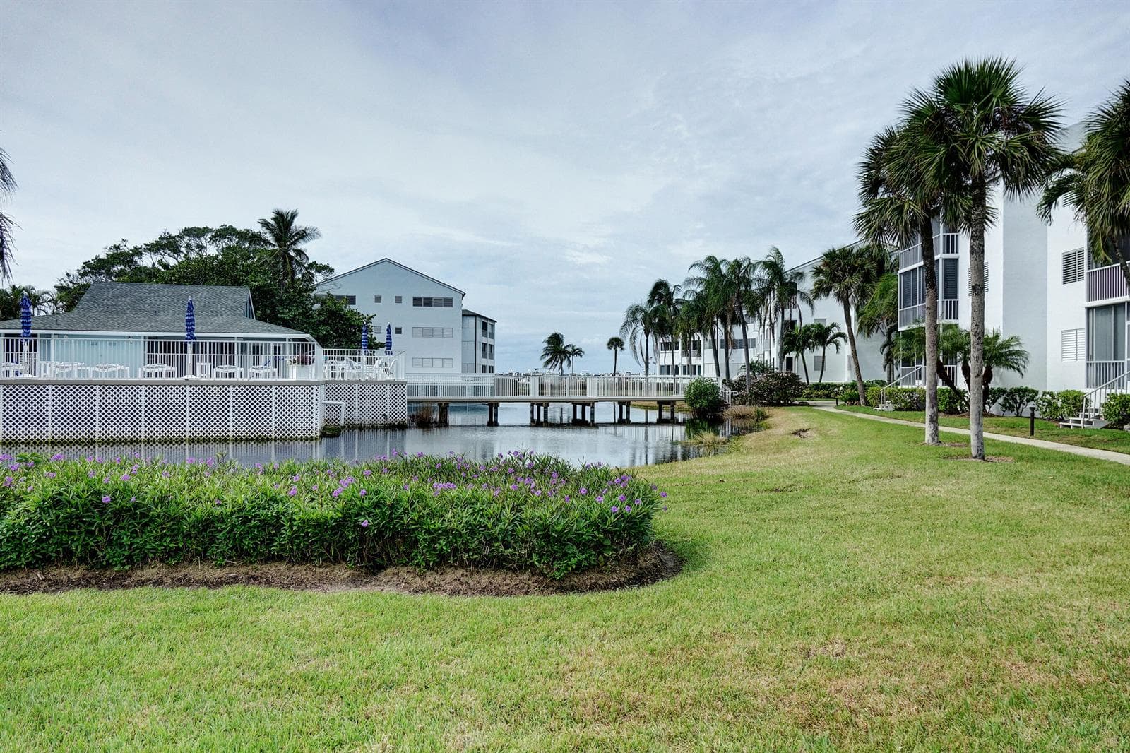 1550 NE Ocean Boulevard B101 photo 3