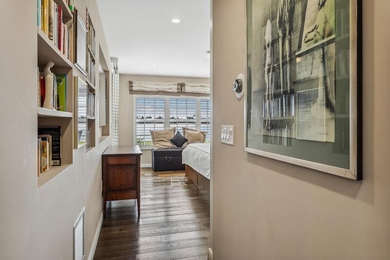 2160 Ibis Isle Road 1 photo 12