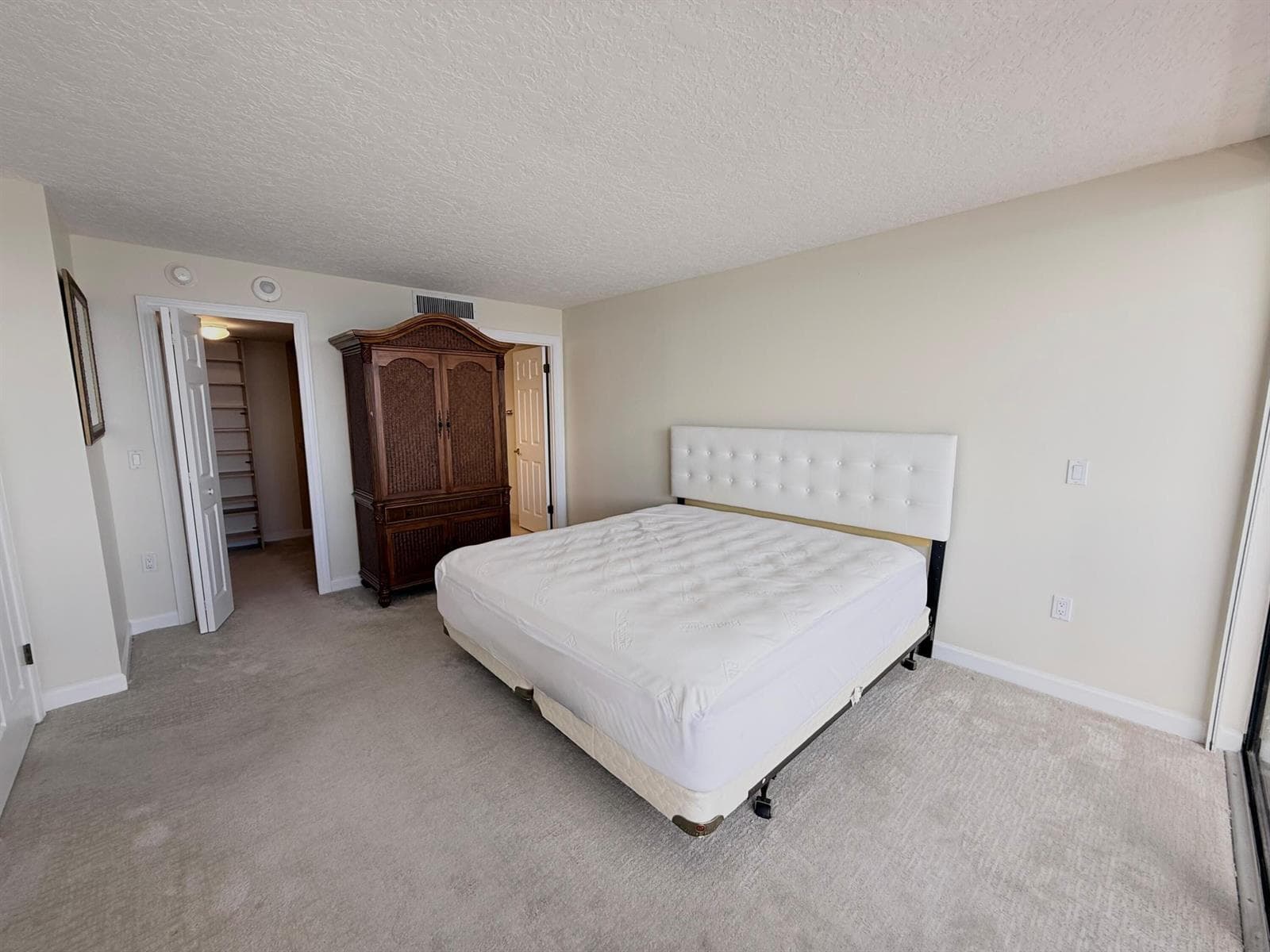 5600 N Flagler Drive 2209 photo 21