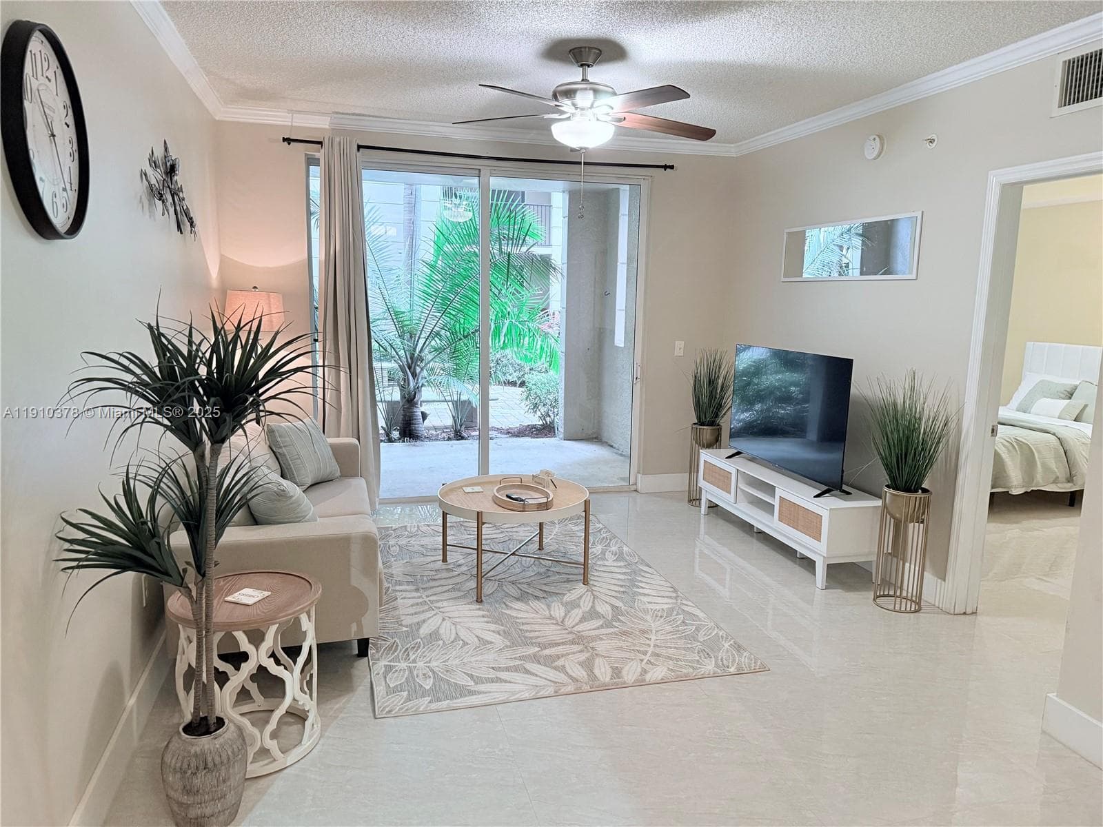 17150 N Bay Rd 2102 photo 1