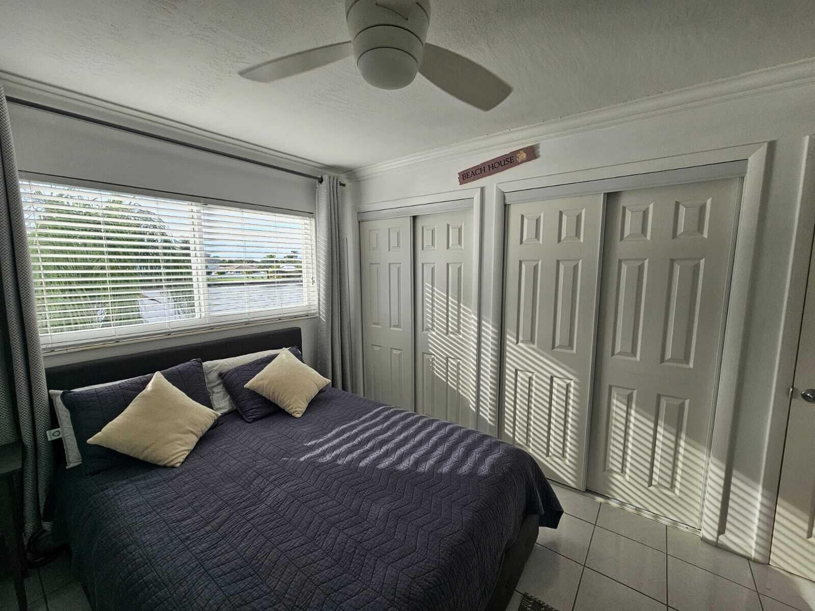 505 N Riverside Drive 12a photo 9
