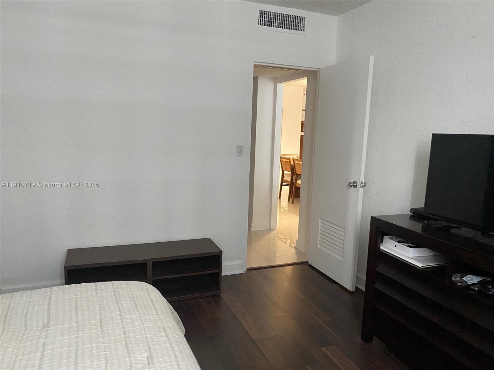 4001 S Ocean Dr 14F photo 17