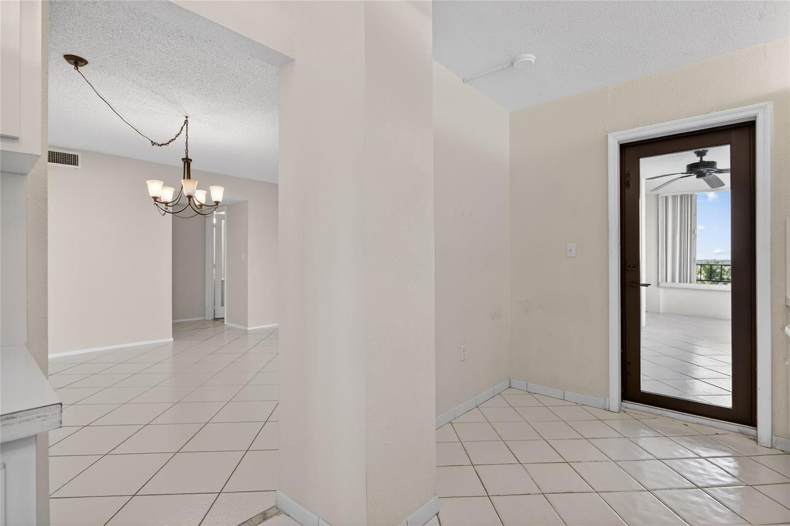1401 S Ocean Boulevard 605 photo 9