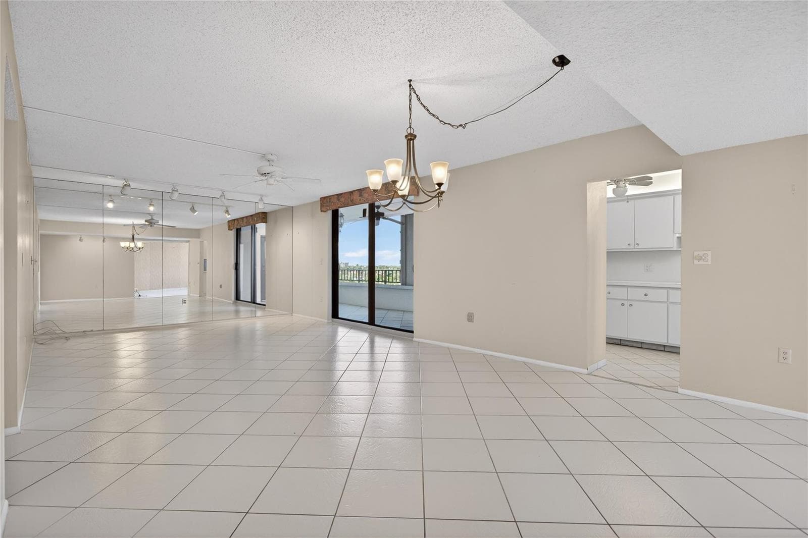 1401 S Ocean Boulevard 605 photo 10