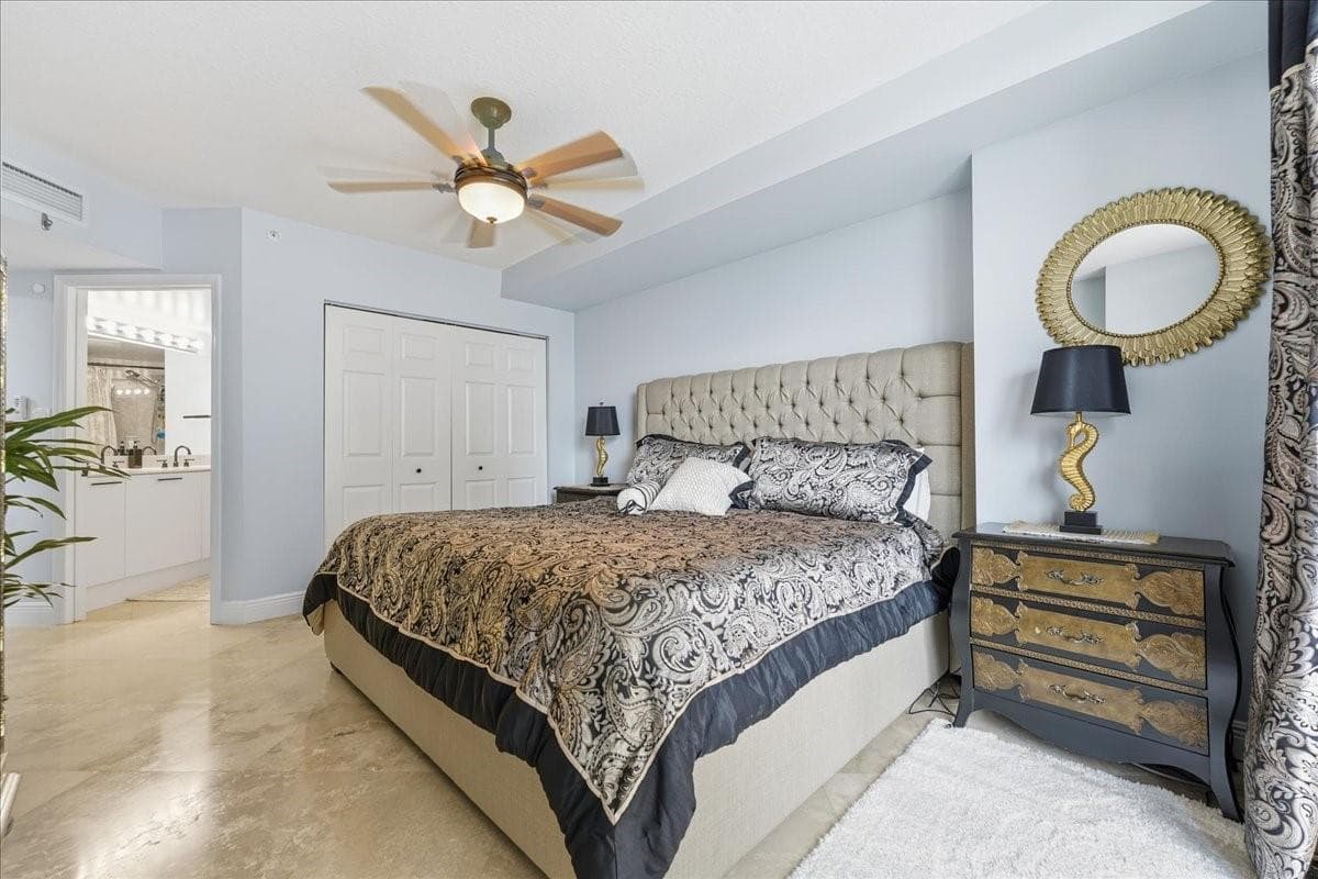 2011 N Ocean Boulevard 302 photo 24