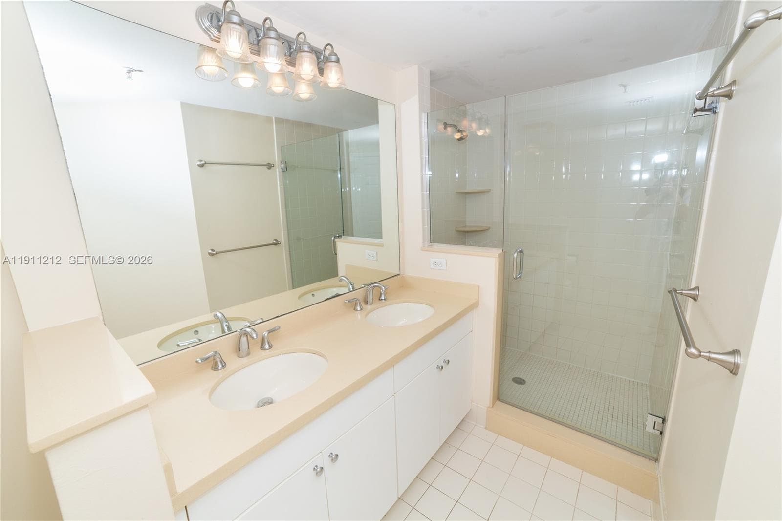 17150 N Bay Rd 2207 photo 22
