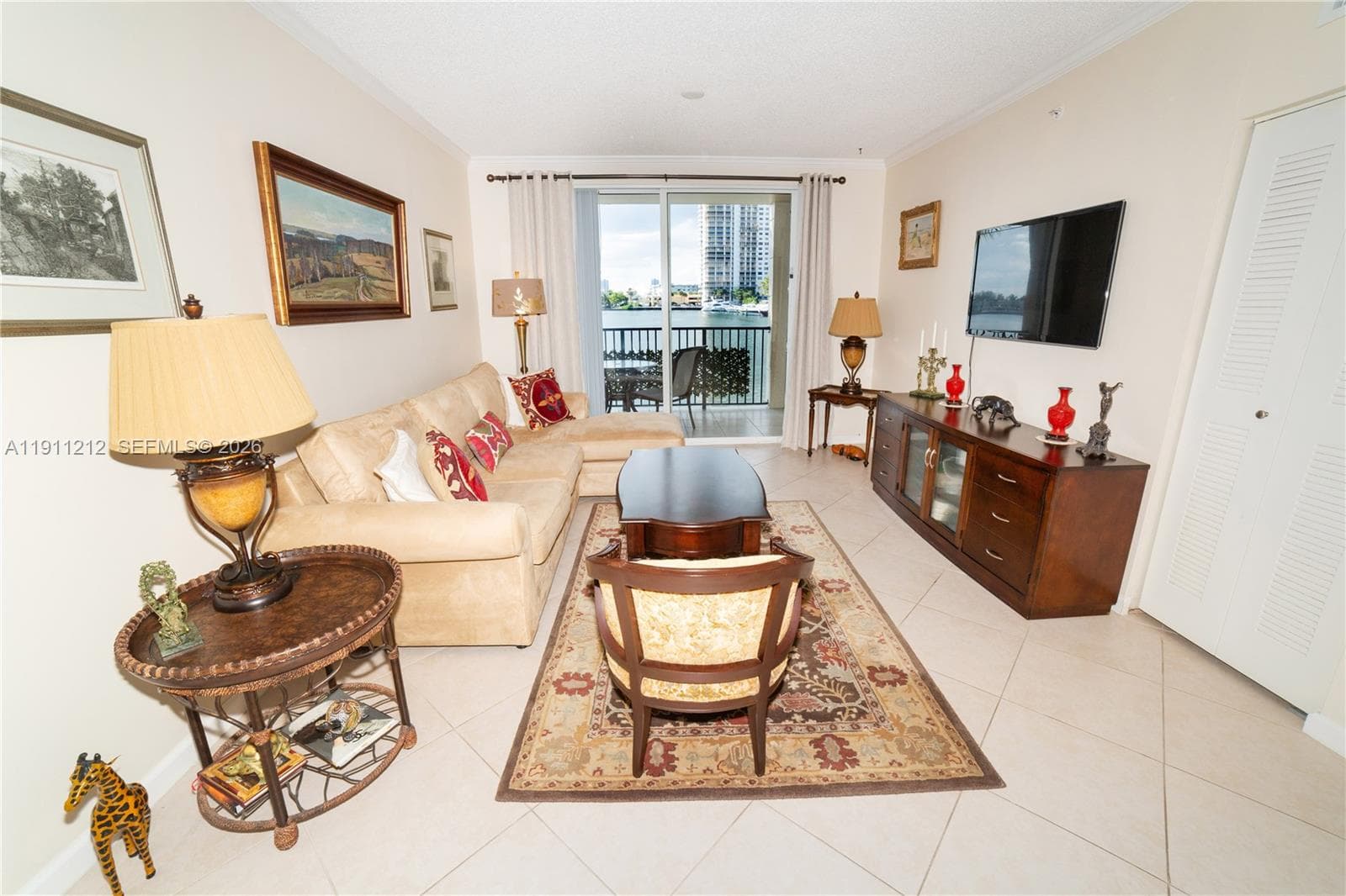 17150 N Bay Rd 2207 photo 9