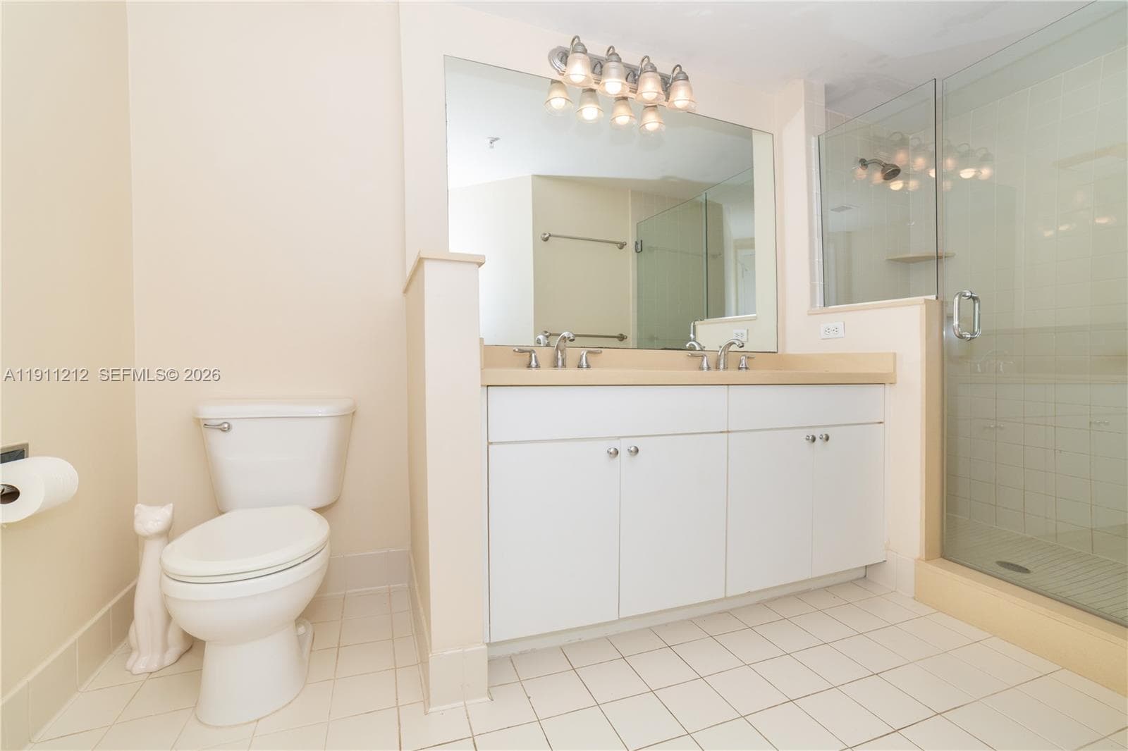 17150 N Bay Rd 2207 photo 25