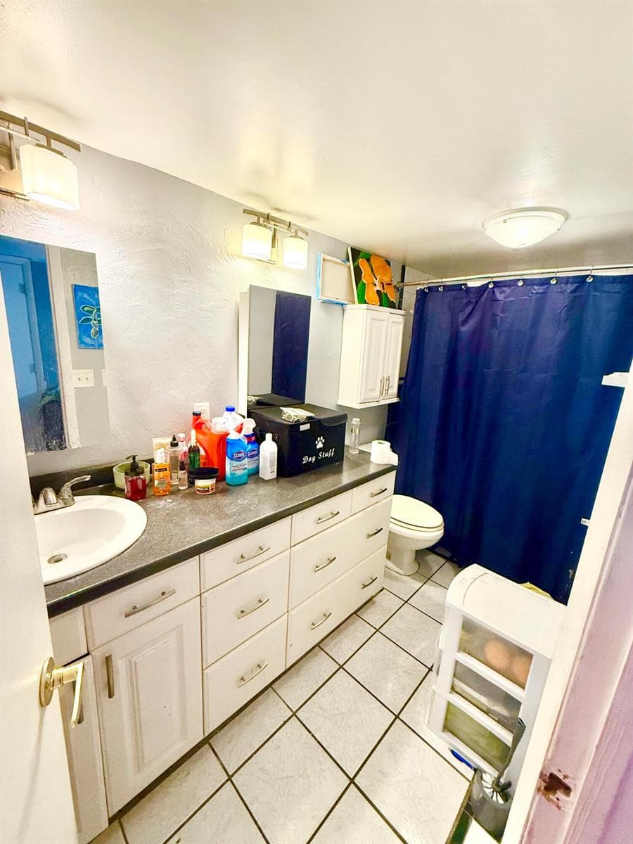 711 Springdale Circle photo 4