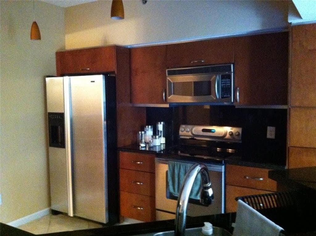 3215 NE 184th Street 14403 photo 5